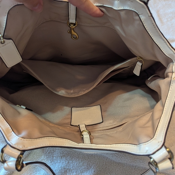 Authentic Coach Signature Devin Shoulder Bag Purse Light Khaki/Ivory - Picture 5 of 10